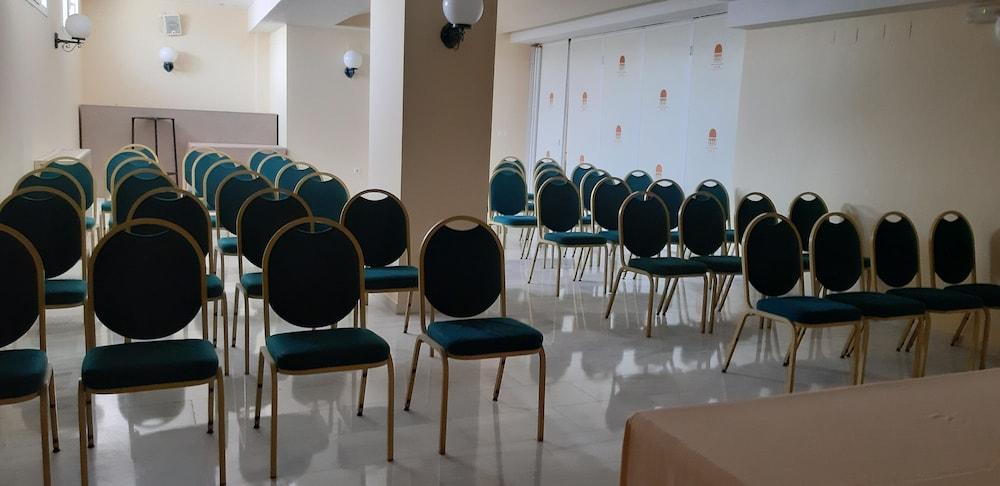 Crisol Chiclana Hotell Chiclana de la Frontera Eksteriør bilde