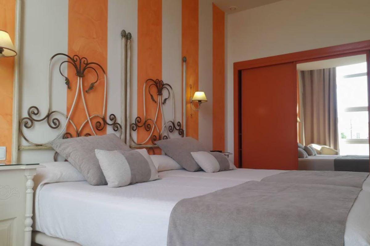 Crisol Chiclana Hotell Chiclana de la Frontera Eksteriør bilde