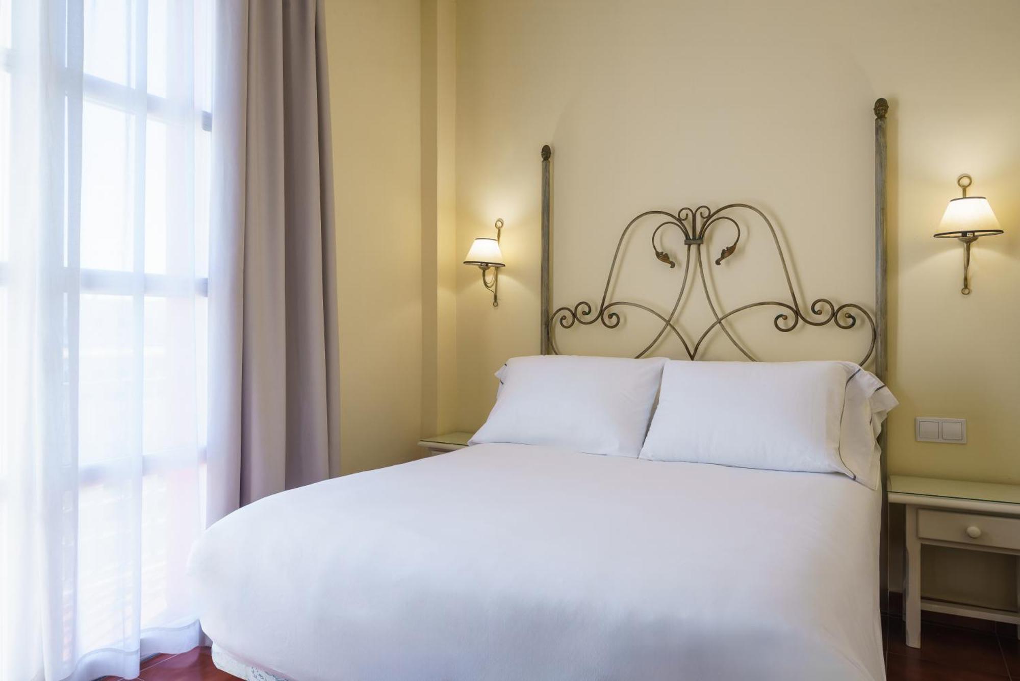 Crisol Chiclana Hotell Chiclana de la Frontera Eksteriør bilde